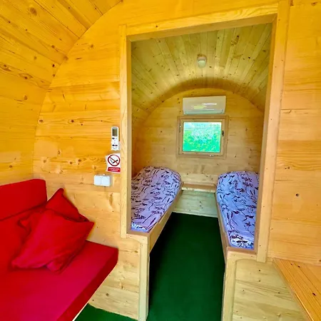 Κάμπινγκ Nedzad Barrel